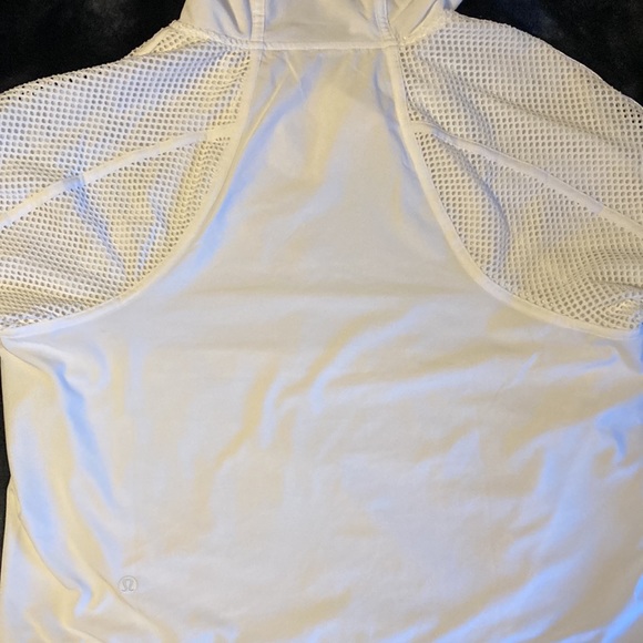 Lululemon White top - Picture 6 of 8